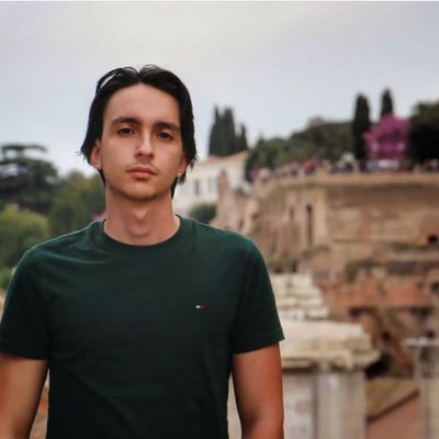 Player: frannchessco